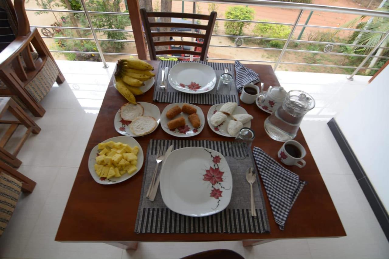 Habarana New Star Homestay Buitenkant foto