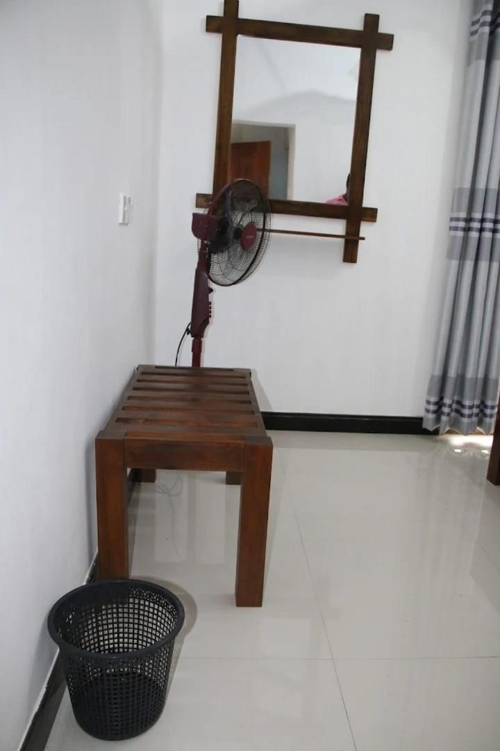 Habarana New Star Homestay Kamer foto