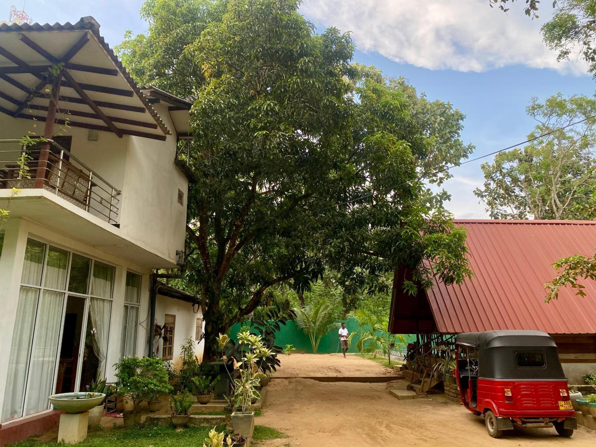 Habarana New Star Homestay Buitenkant foto