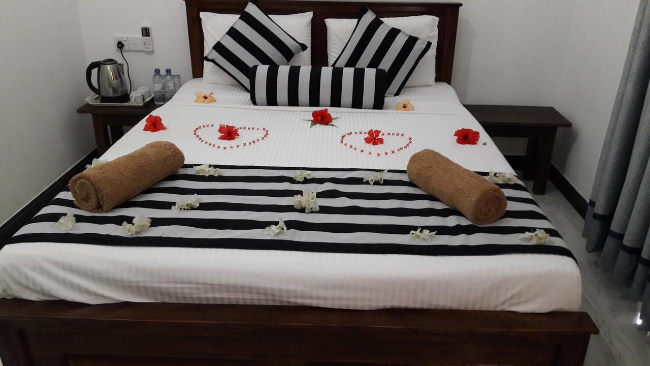Habarana New Star Homestay Buitenkant foto