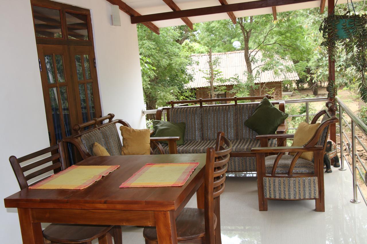 Habarana New Star Homestay Buitenkant foto
